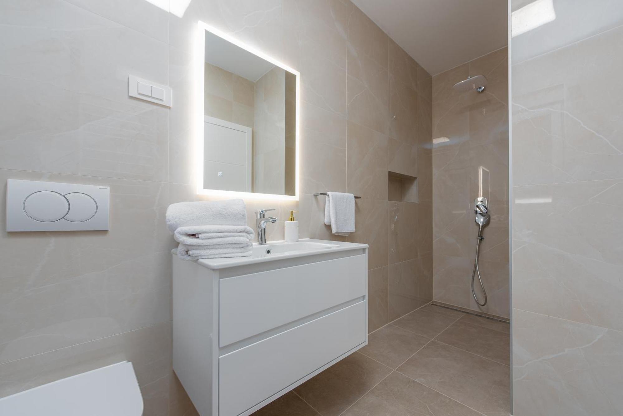 Apartments Menalo Elegance ซาตอน ภายนอก รูปภาพ